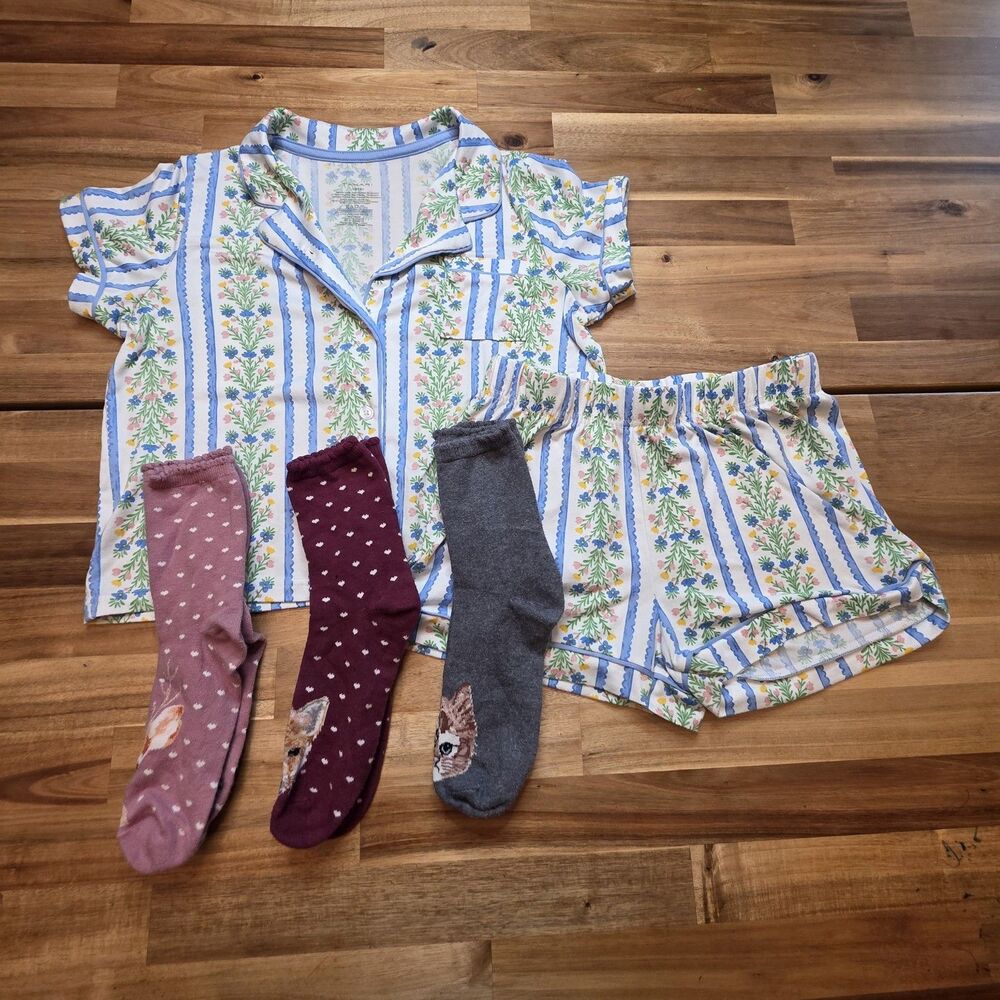 Tahari Girls L 10/12 Floral Pajama Set Shorts Top + Animal Socks 5 Piece